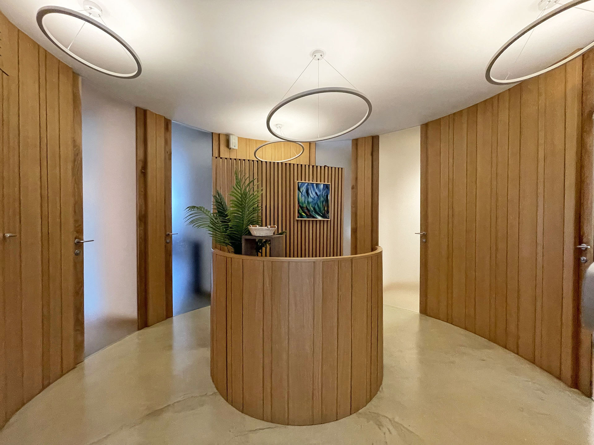 DOPO - Intervento di ristrutturazione edificio direzionale e creazione di wellness area con progetto arredi su misura